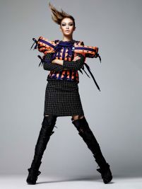 Gigi Hadid - Vogue China - 2016